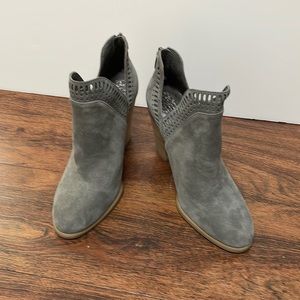 Vince Camuto Gray Suede Ankle Boots Size 6 1/2